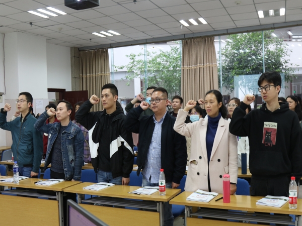 1636191639681093238.jpg 7I1A3703.jpg