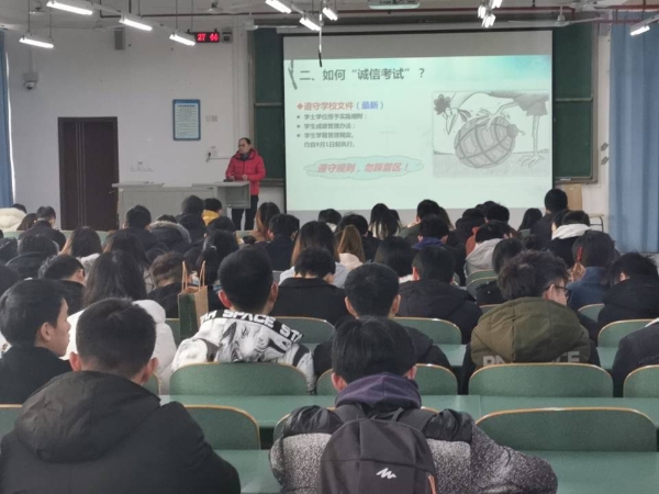 1578389759609018016.jpg 梁书记.jpg