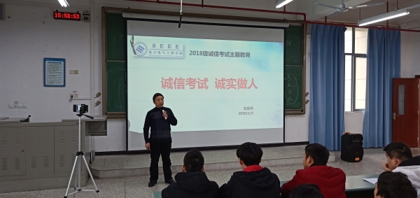 1578389772199074049.jpg 石院长.jpg